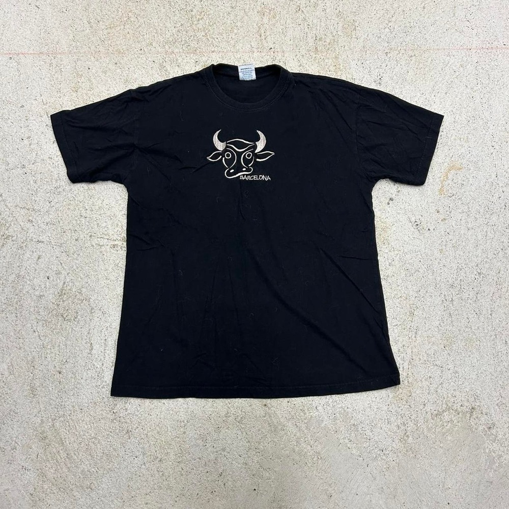 vintage barcelona bull tee